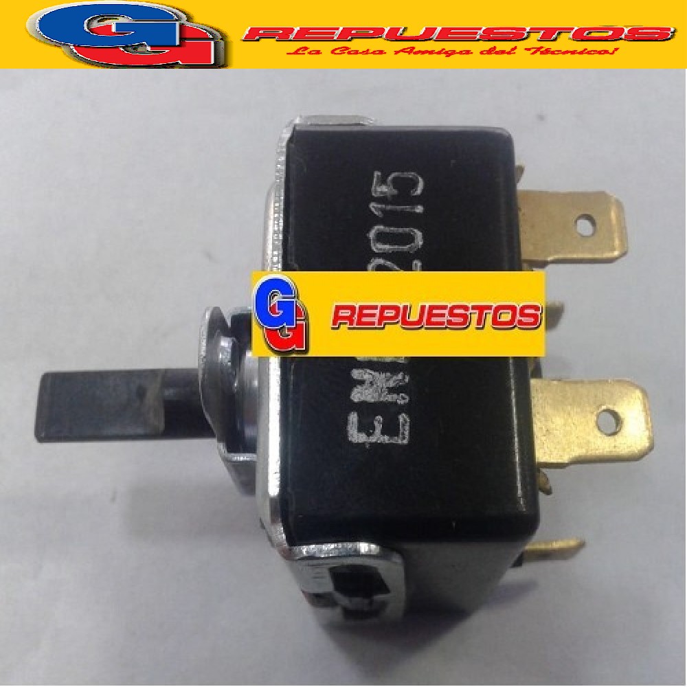 LLAVE ROTATIVA SELECTORA AIRE ACONDICIONADO AD2556 30A 220V  ELECTROLUX-FRIO (4 POSICIONES 5 CONTACTOS)  SOLO- MEDIDAS DEL CUERPO 4 CM X 3.5 CM , ALTO 2.3  CM,SIN EL EJE Y SIN LOS TERMINALES , ALTO TOTAL CON EJE Y TERMINALES 5.9 CM